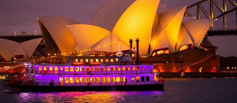 Night Dining in Sydney | The Best Harbour Cruise Dinner